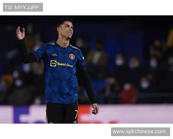 C罗与莱万谁才是当今足坛最佳前锋的真正王者之争