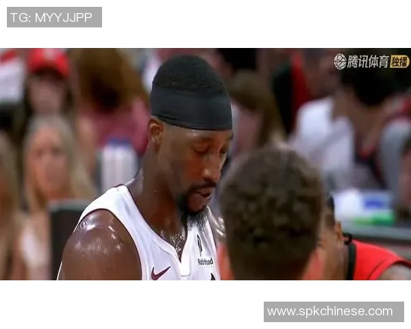 塔里伊森展现潜力成为NBA新星引发球迷热议与期待 塔里伊森展现潜力成为NBA新星引发球迷热议与期待