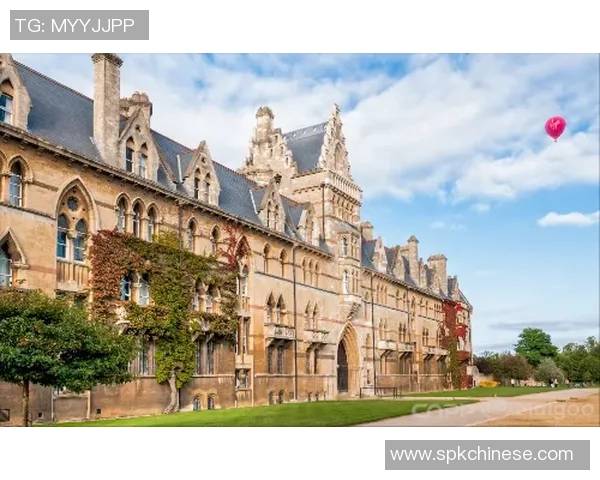 探索埃斯特旺的魅力与文化底蕴，感受独特的城市风情与历史传承