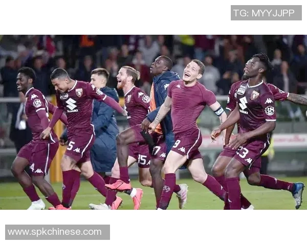 意甲激战亚特兰大迎战都灵球队争夺三分激烈对决即将上演 意甲激战亚特兰大迎战都灵球队争夺三分激烈对决即将上演