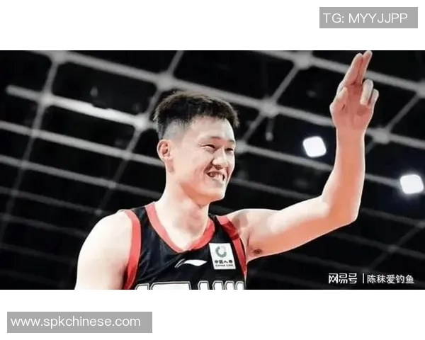 周鹏:从篮球场上的巨星到社会责任的践行者,探索他的成长与影响力之路 周鹏:从篮球场上的巨星到社会责任的践行者,探索他的成长与影响力之路