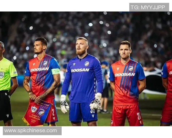 欧冠激战前瞻里昂迎战本菲卡双方阵容与战术分析