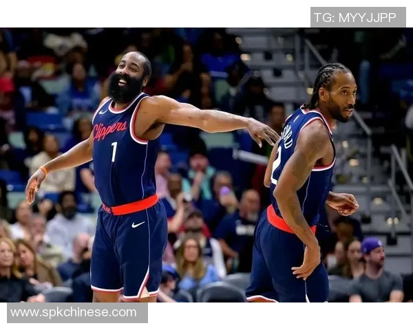 墨尔本联队迎战快船球队精彩对决引发球迷热议