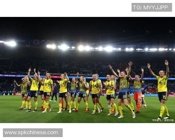 意大利与美国在欧洲杯的激烈对决引发全球球迷热议与期待