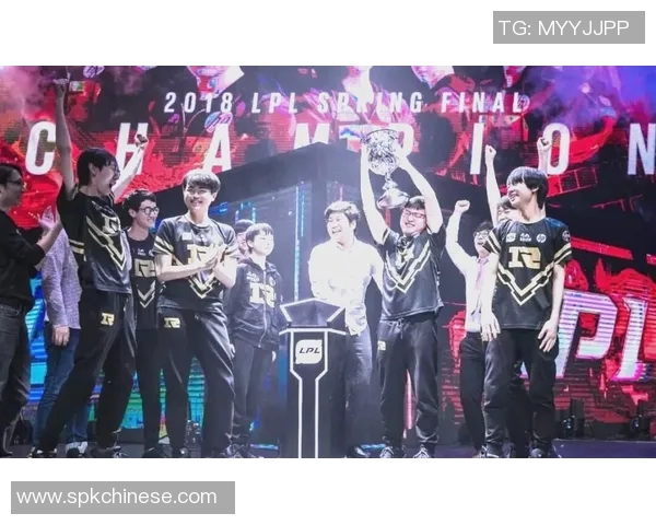 RNG逆袭之路：从低谷到巅峰的英雄联盟传奇旅程